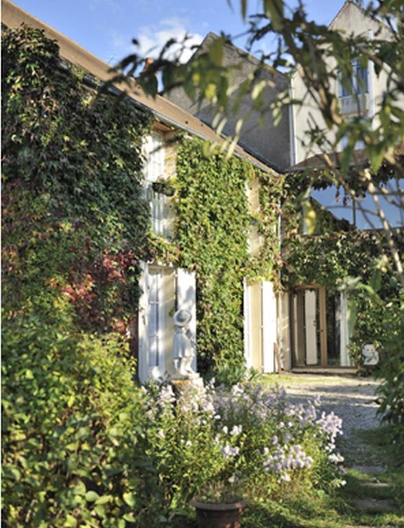 Hotel Le Compostelle Vézelay Zimmer foto
