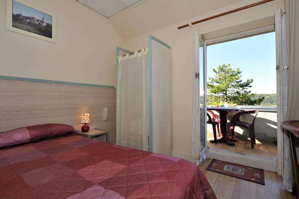 Hotel Le Compostelle Vézelay Zimmer foto